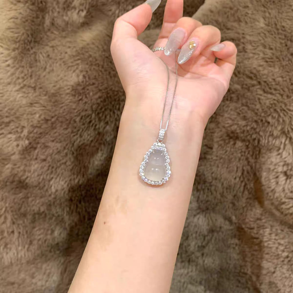 S925 Sterling Silver Jadeite Gourd Necklace Pendant with Charm and Auspicious Design, Clavicle Chain/Necklace with Elegant Style
